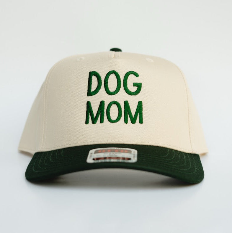 DOG MOM